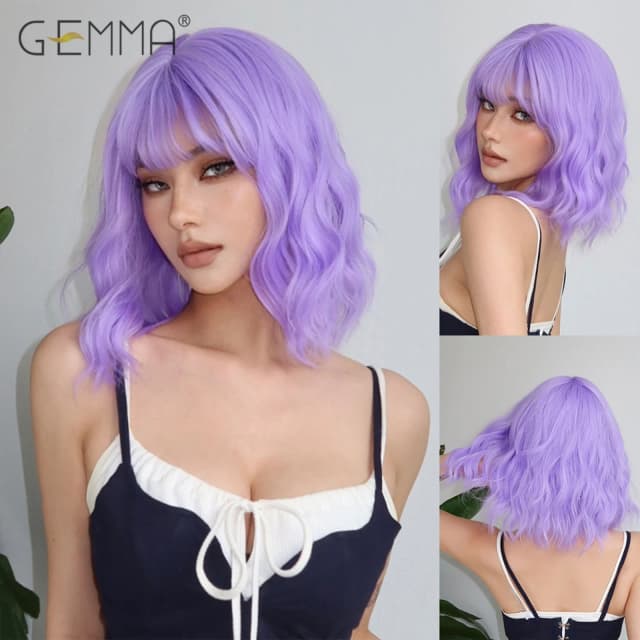 Schouder Lange Licht Paarse Synthetische Krullende Pruik met Pony voor Vrouwen Kort Golvend Cosplay Party Natuurlijk Haar Pruiken Hittebestendig
