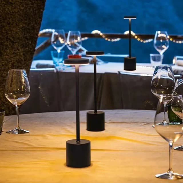 1 ST Metalen Klassieke Tafellamp USB Oplaadbaar Nachtlampje Traploos Dimmen Touch 3 Niveau Bedlampje Hotel Bar Decoratie