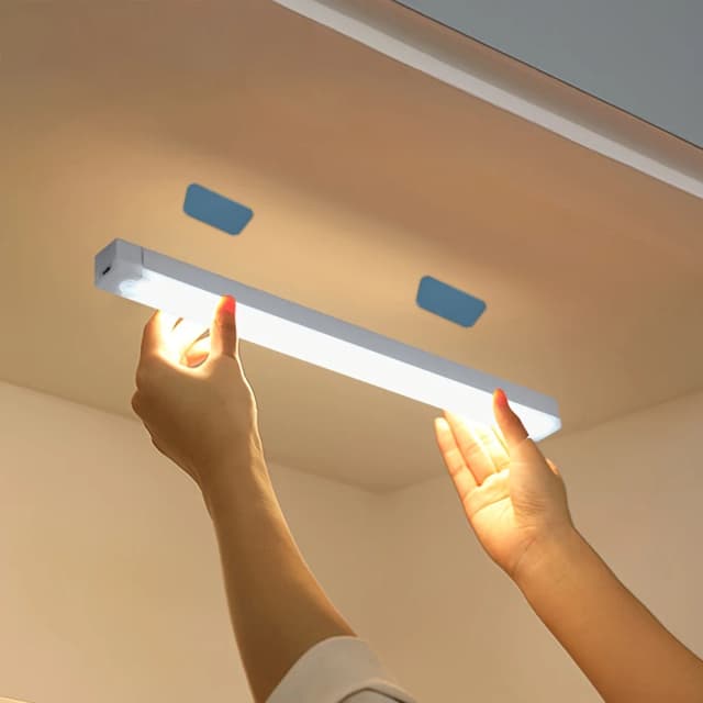 LED-balkverlichting Type C Oplaadbare bewegingssensor Dimbare detector Nachtlampje Draagbare inductiekastlamp voor keukenruimte
