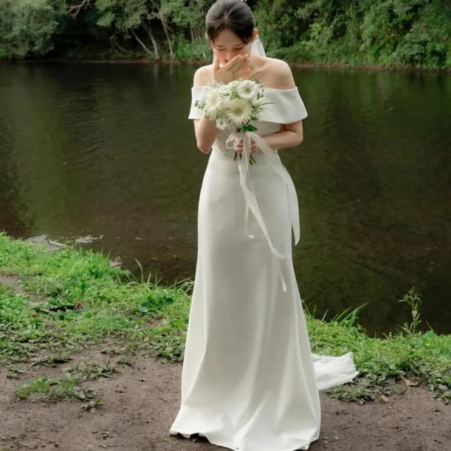 Elegante zeemeermin trouwjurken zacht satijnen bruidsjurk uit de schouder vloerlengte eenvoudige vestidos de novia op maat